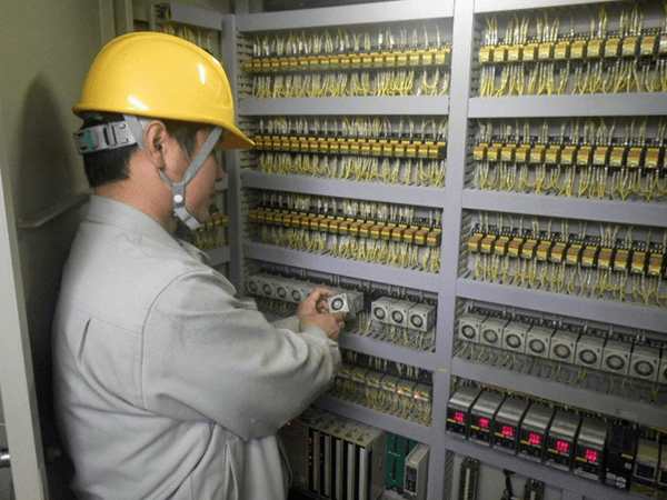 計装設備工事の様子