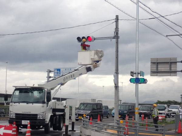 信号工事始まりました！